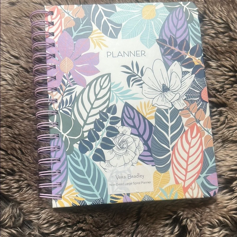 Vera Bradley Non-Dated Large Spiral Floral Planner - Multicolor